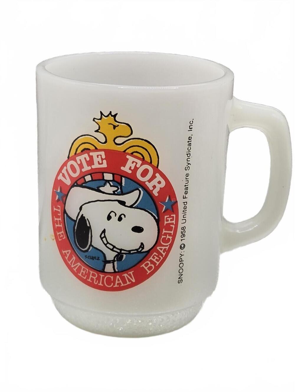 Vintage 1980 Peanuts “Vote For Snoopy” Anchor Hocking Milk Glass Mug Coffee Cup
